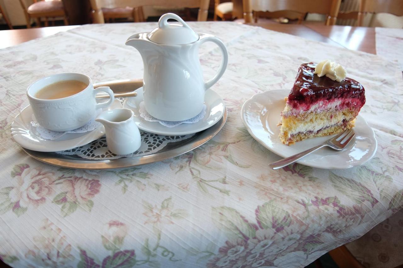 Cafe Pension Sonnenkanzel 스타츠바드브루케나우 외부 사진